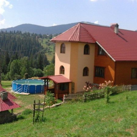 Zacharovany Karpaty Славское Экстерьер фото